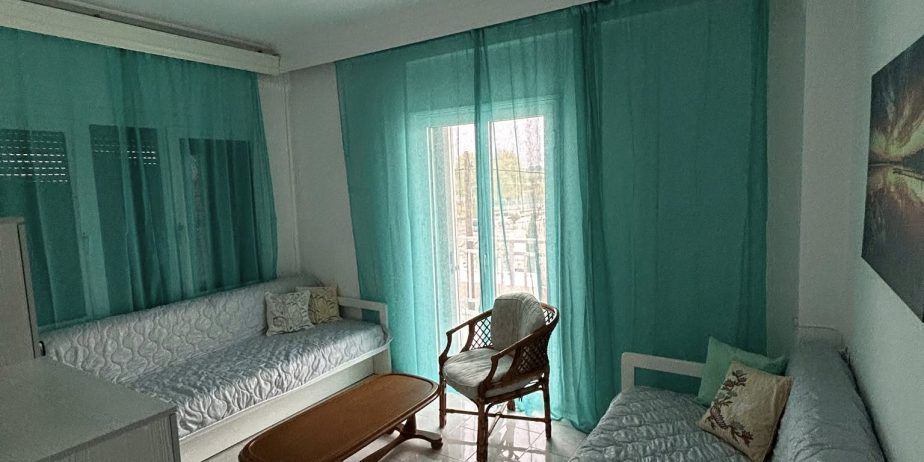 Dionisos Beach KM2 apartmani