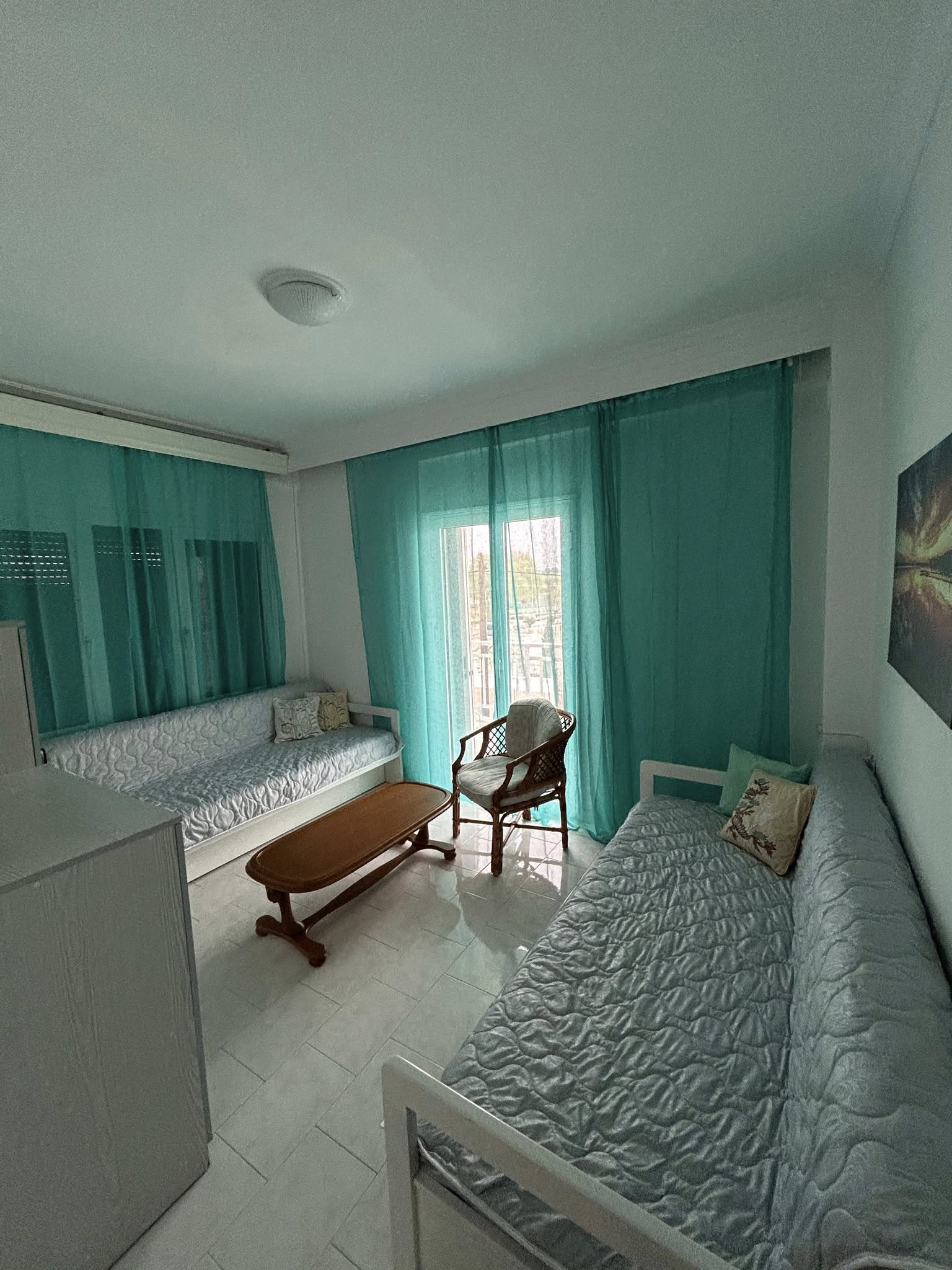 Dionisos Beach KM2 apartmani