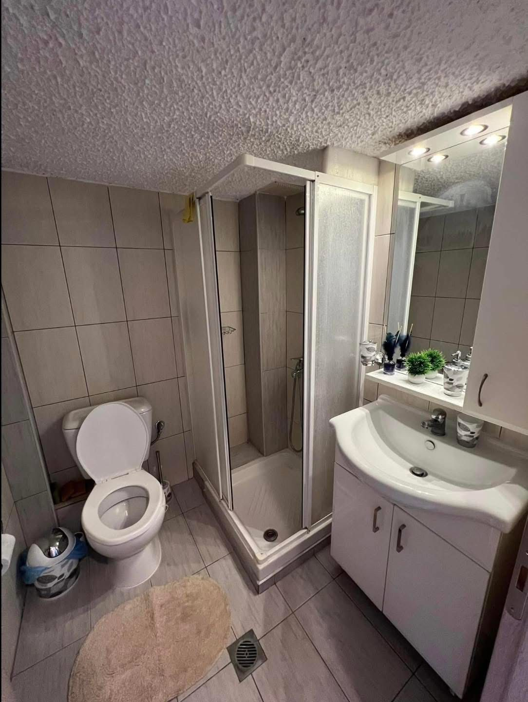 Costal Oasis Polihrono