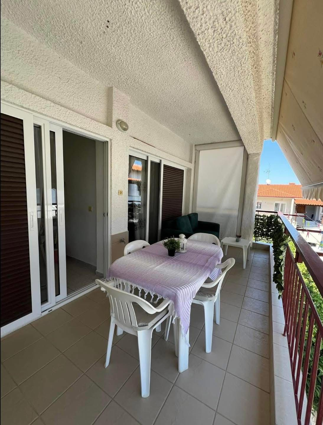 Costal Oasis Polihrono