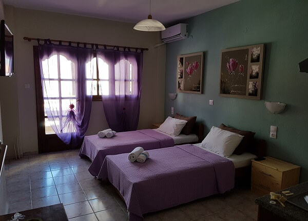 Vila Janis Neos Marmaras