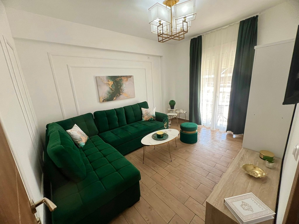 N lux Apartman u Paraliji