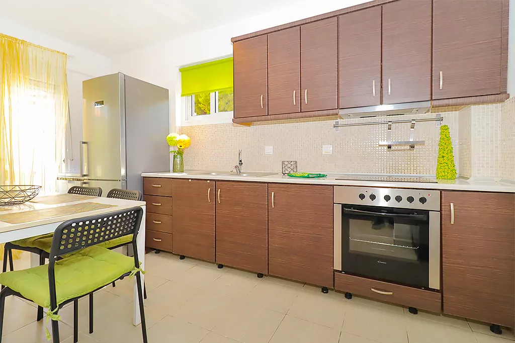 Evi House Polychrono