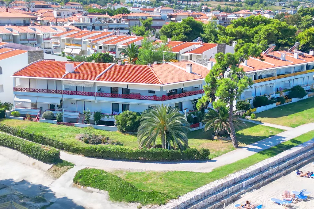 Kelifos House First Line Hanioti