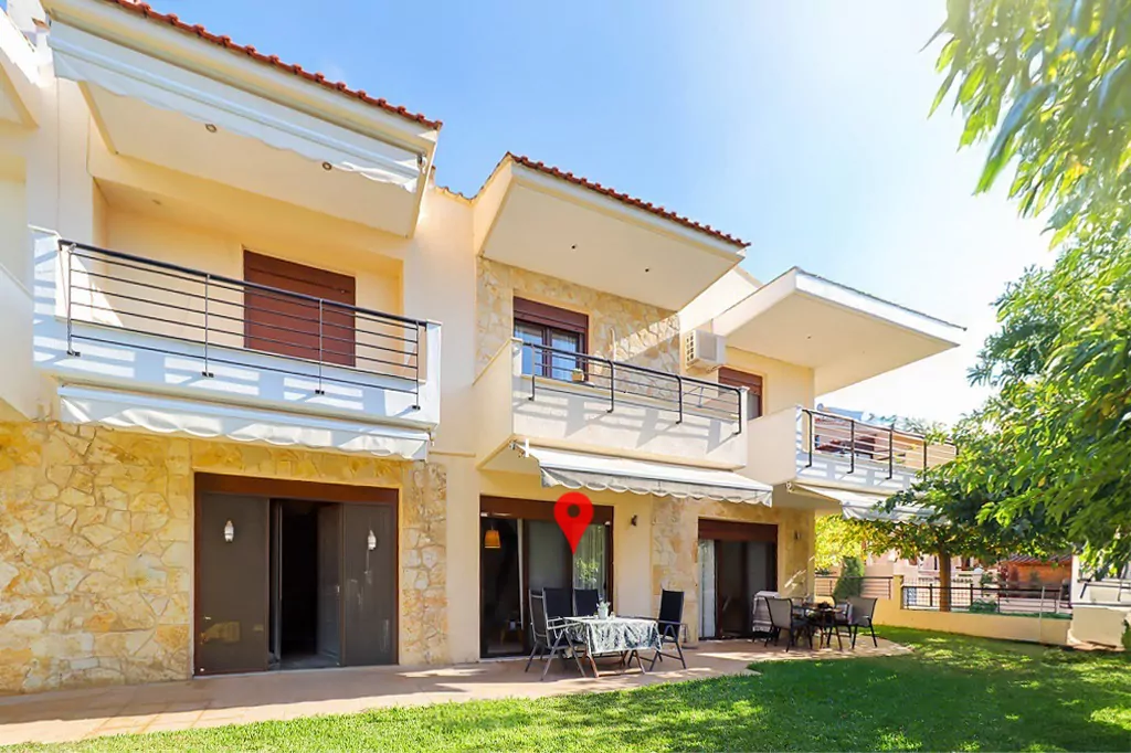 Apollonas Beachfront Apartments Nikiti