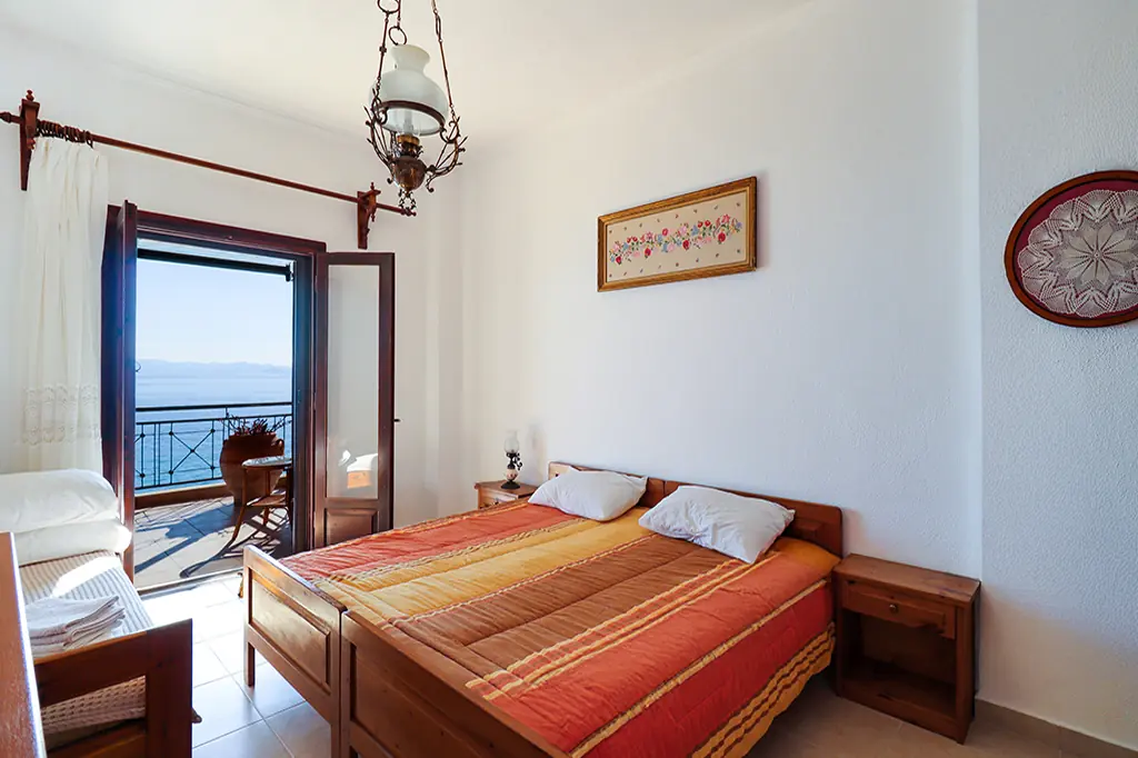 Irini Traditional House Afitos