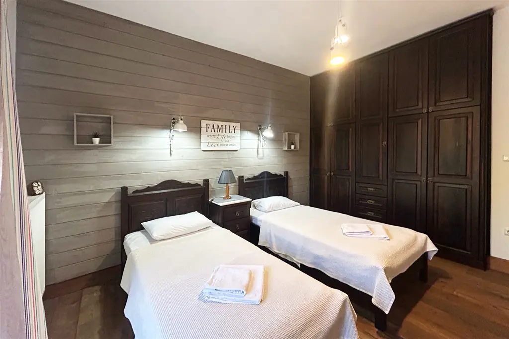 Iliannas Villa Nikiti