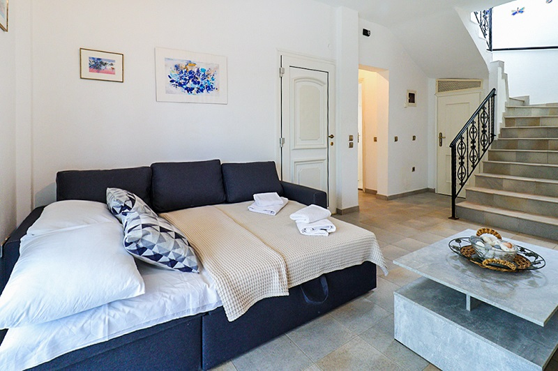 Gloria House Hanioti