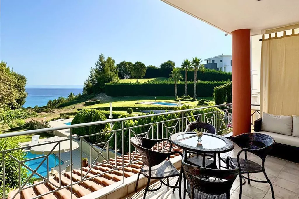 Edem Pool House Hanioti