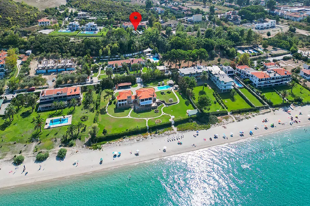 Edem Pool House Hanioti