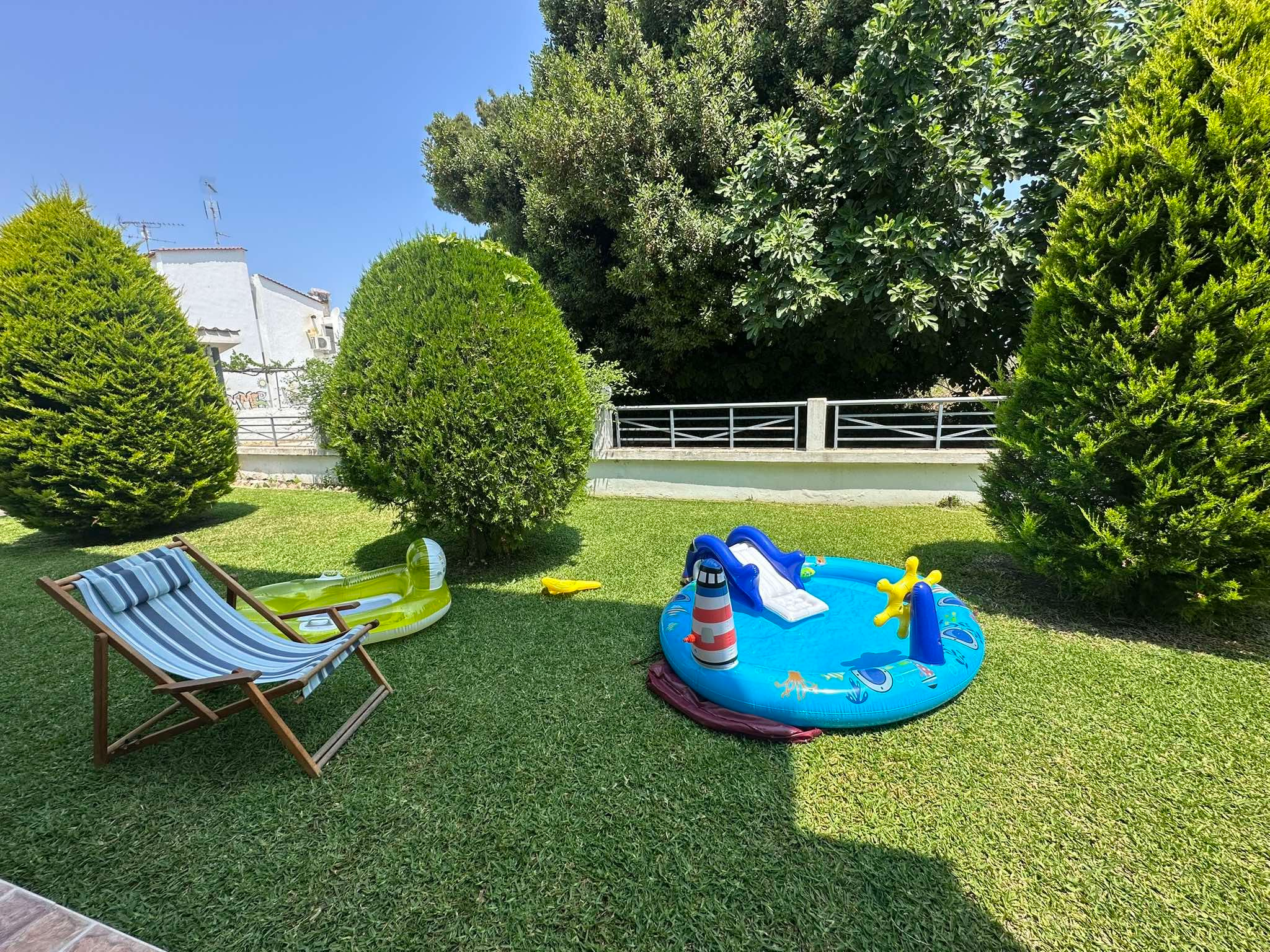 Azure Apartmens Hanioti